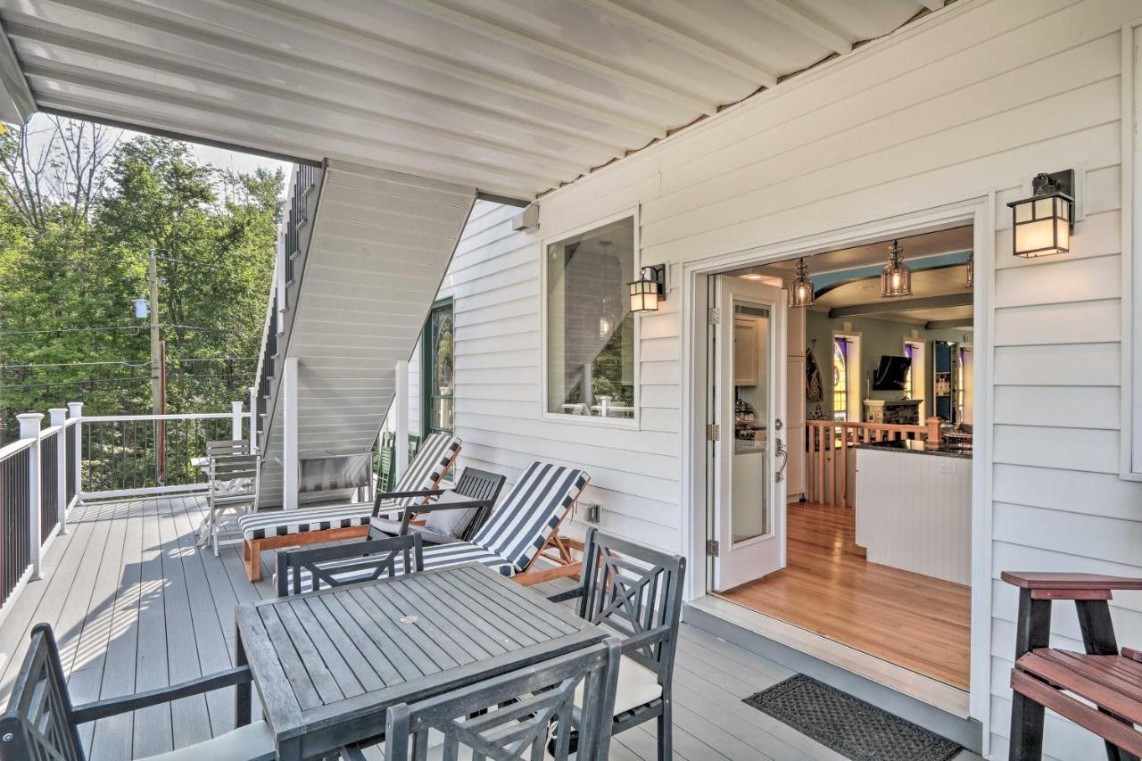 Lakefront Villa With Game Room And Dock In Saylorsburg Exteriör bild
